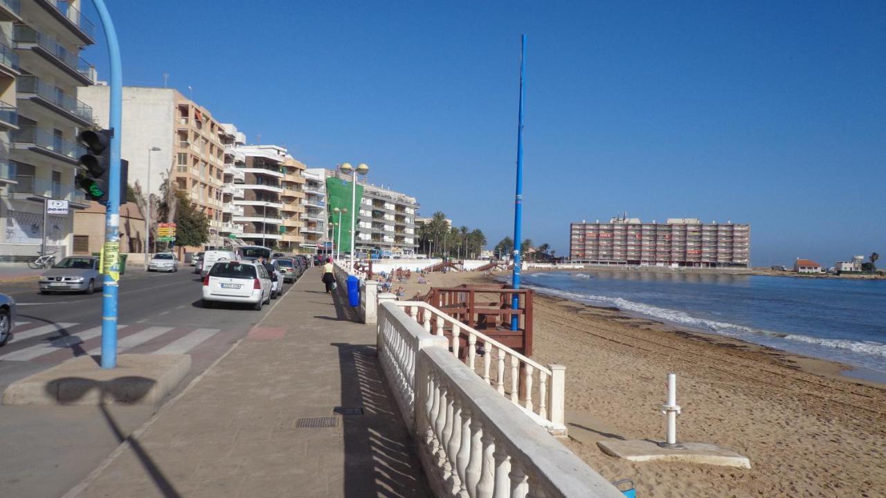 Duplex Calas Blancas Torrevieja Eksteriør bilde